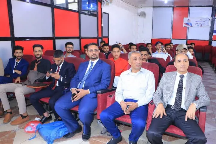 The College of Medicine and Health Sciences at the Emirates International University organizes a scientific day to discuss graduation projects for students in the Department of Laboratory Medicine.