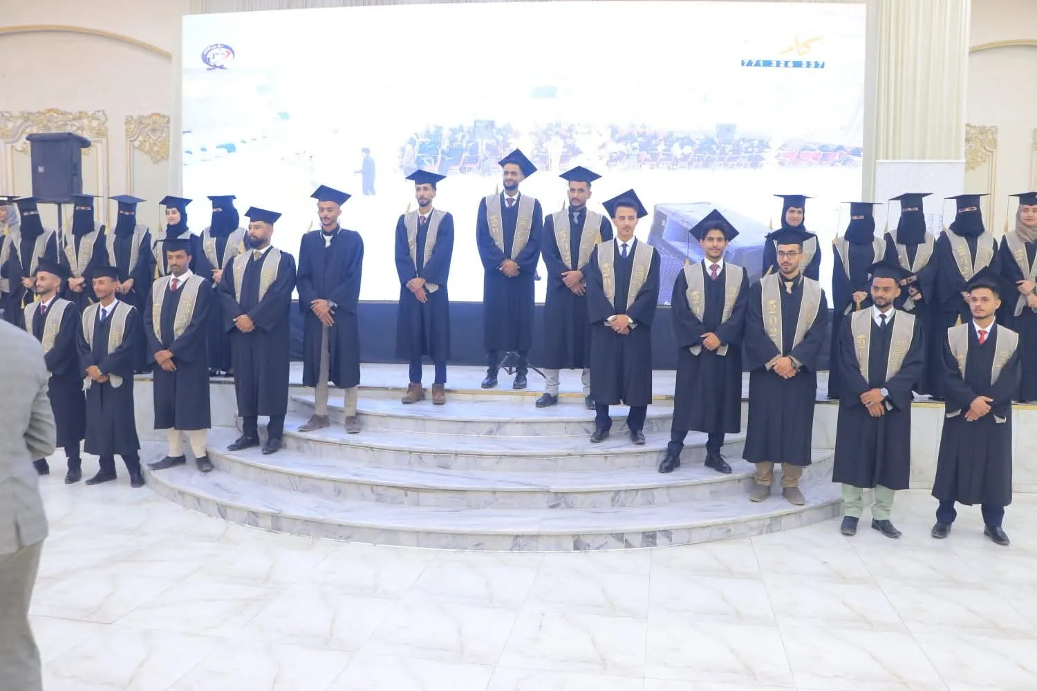 A farewell filled with pride and hope: A student art concert to bid farewell to the seventh batch of medical laboratory students at the Emirates International University.
