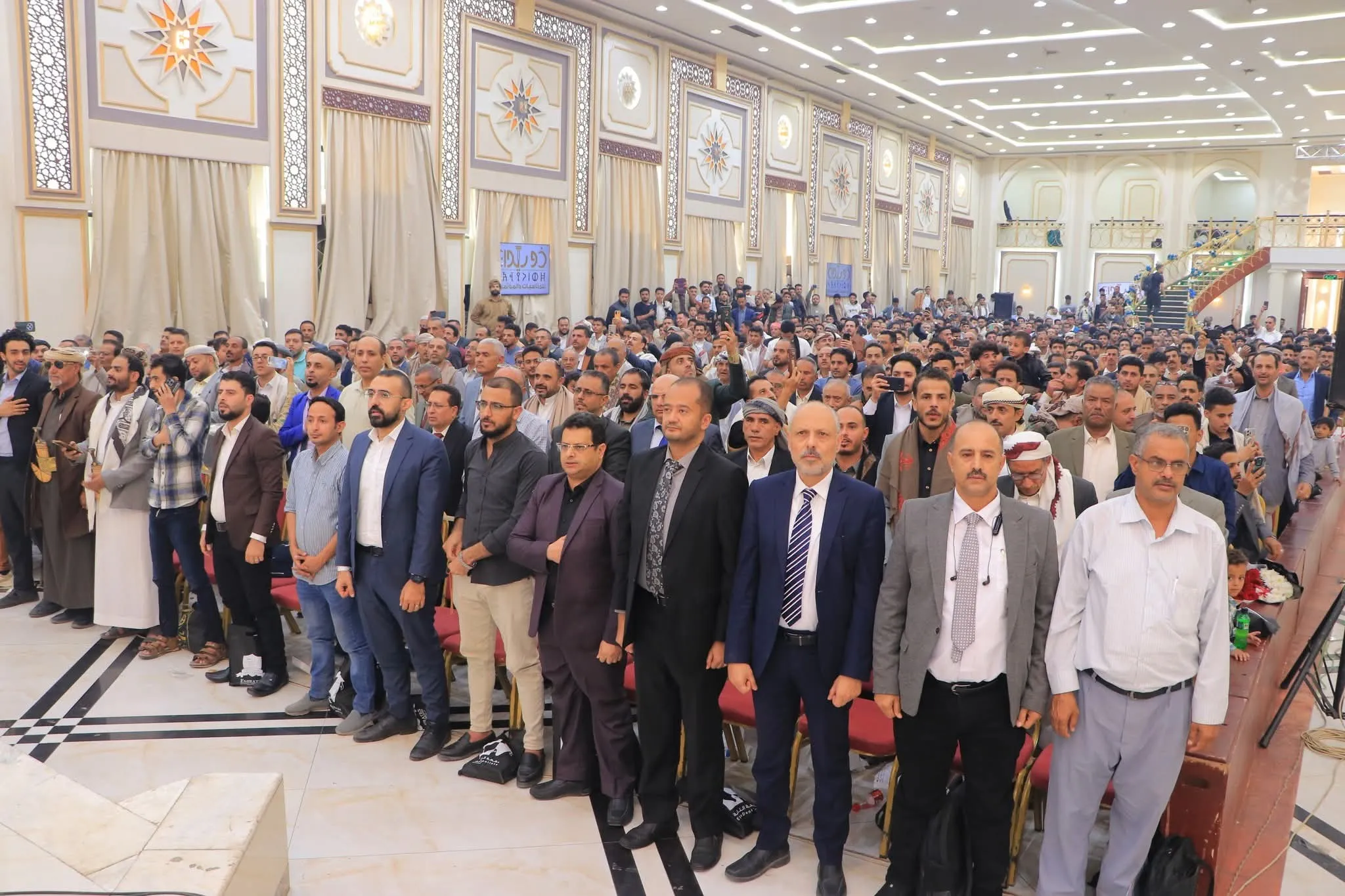 حفل فني طلابي لتوديع الدفعة الثامنة من كلية طب الأسنان بالجامعة الإماراتية الدولية للعام الجامعي 1446ه‍