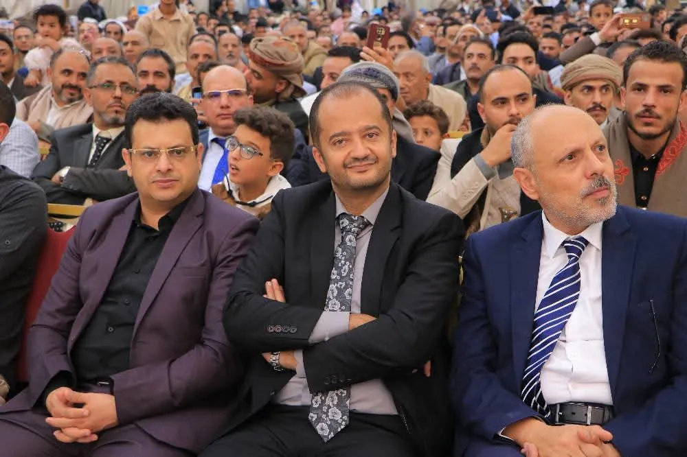 حفل فني طلابي لتوديع الدفعة الثامنة من كلية طب الأسنان بالجامعة الإماراتية الدولية للعام الجامعي 1446ه‍