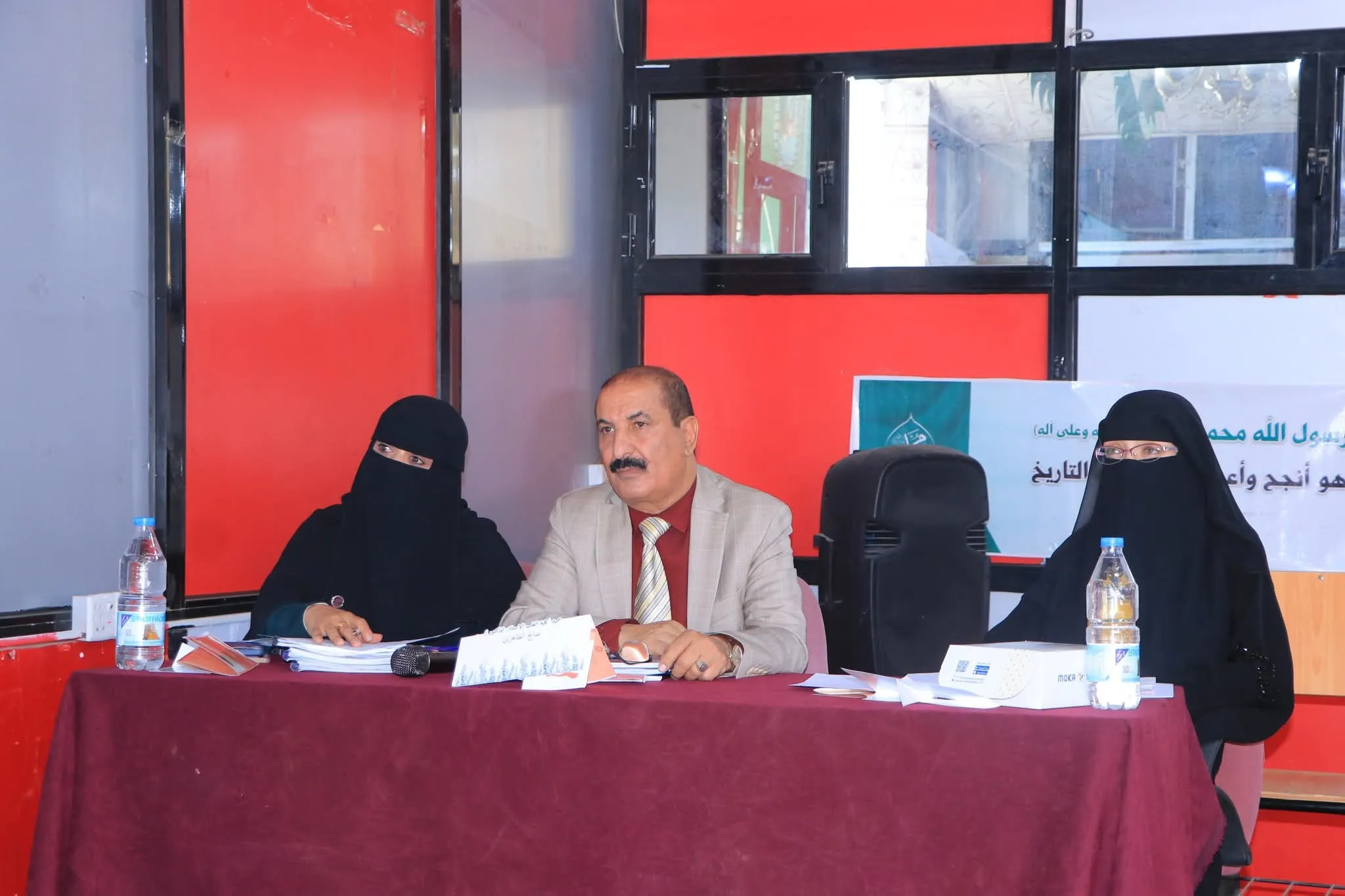 إختتام مناقشة مشاريع تخرج الدفعة السابعة من طلاب الطب البشري وسط إشادة أكاديمية بمستوى الأبحاث