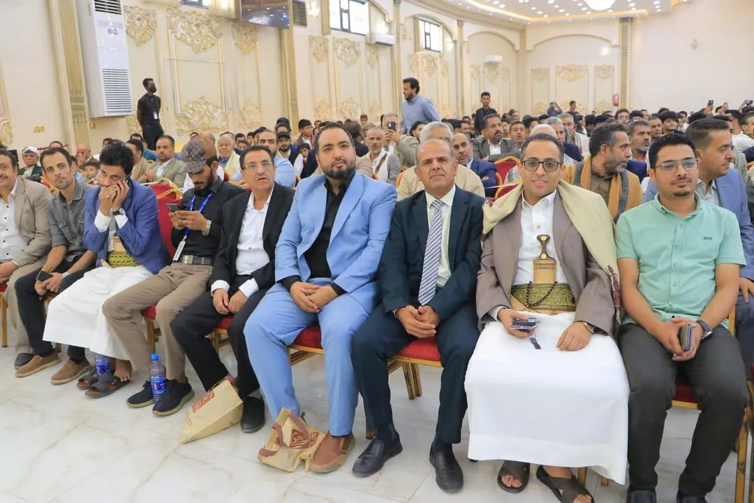 حفل فني طلابي لتوديع الدفعة الثامنة من قسم الهندسة المعمارية للعام الجامعي 1446ه‍