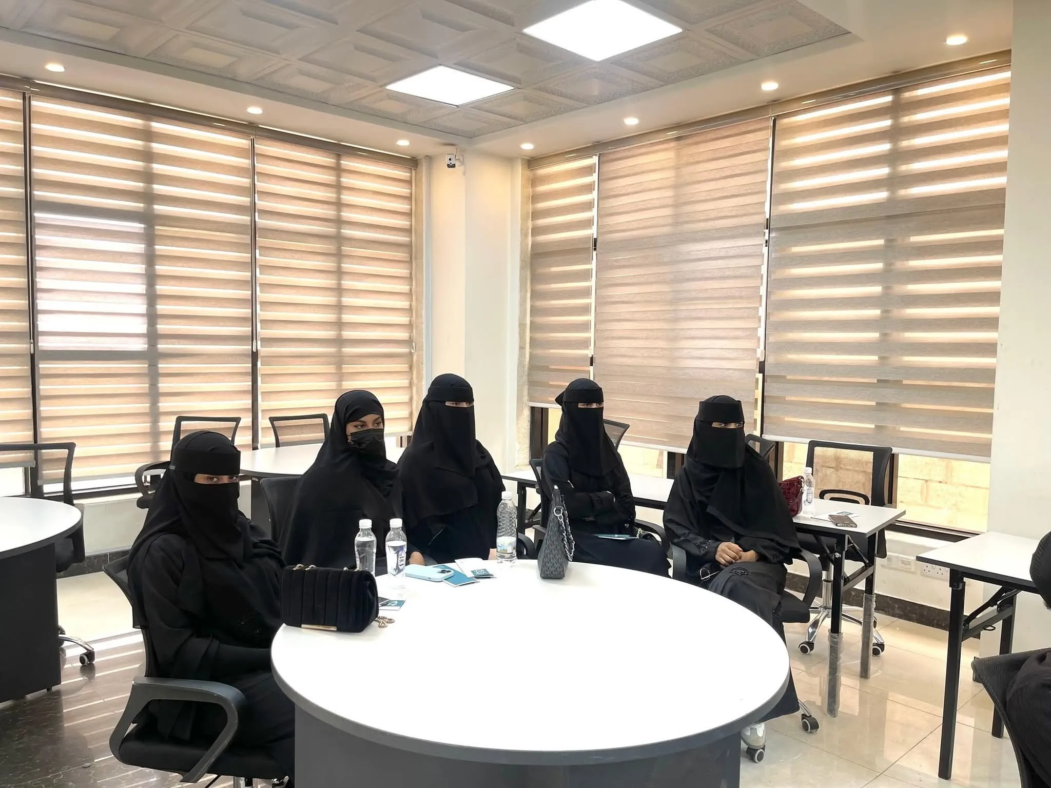 A field visit for students of financial and banking sciences to Tamkeen Financial Company (Cash Wallet)