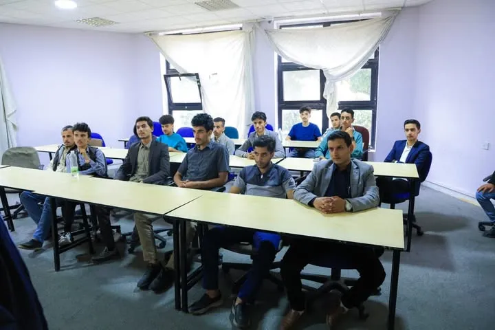 Accounting students visit the Central Agency for Control and Accounting to enhance their practical knowledge.