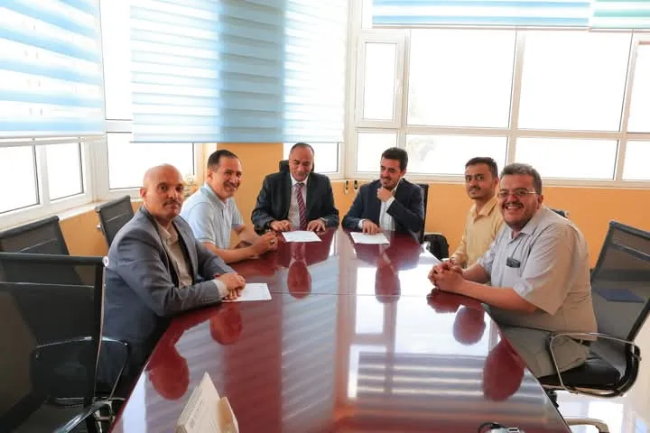 الجامعة الإماراتية الدولية توقّع مذكرة تعاون وشراكة مع الشركة الدوائية الحديثة والشركة العالمية للصناعات الدوائية لتعزيز التدريب العملي للطلبة وتبادل الخبرات