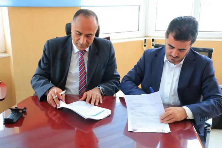الجامعة الإماراتية الدولية توقّع مذكرة تعاون وشراكة مع الشركة الدوائية الحديثة والشركة العالمية للصناعات الدوائية لتعزيز التدريب العملي للطلبة وتبادل الخبرات