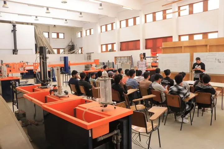 تدشين التدريب العملي لطلبة قسم الهندسة المدنية في المركز الإستشاري الهندسي بجامعة صنعاء