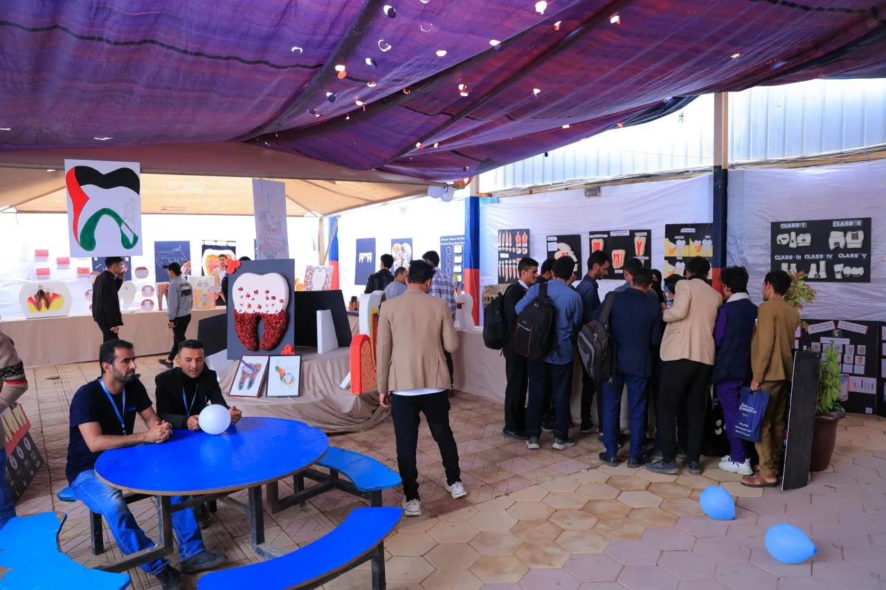 The conclusion of the second student exhibition of the College of Dentistry at the International Emirates University.