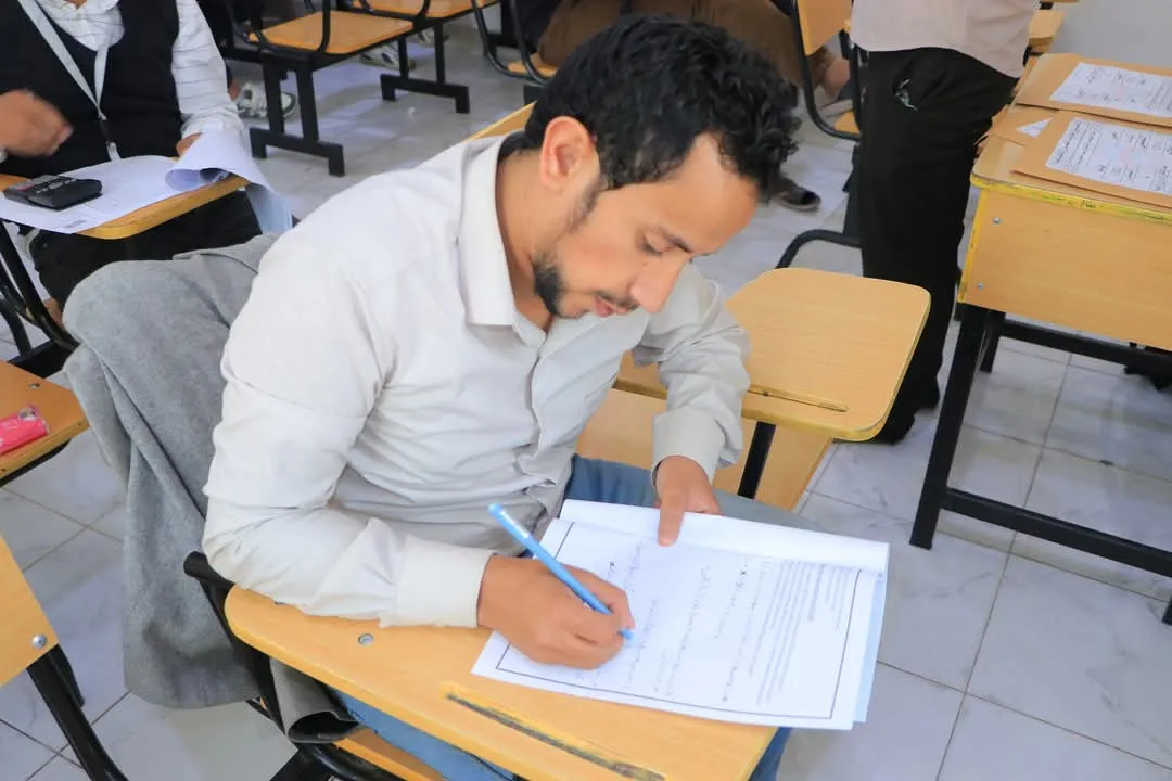 كلية الهندسة وتكنولوجيا المعلومات تدشن الإمتحانات النهائية للفصل الدراسي الأول في أجواء تنظيمية متميزة