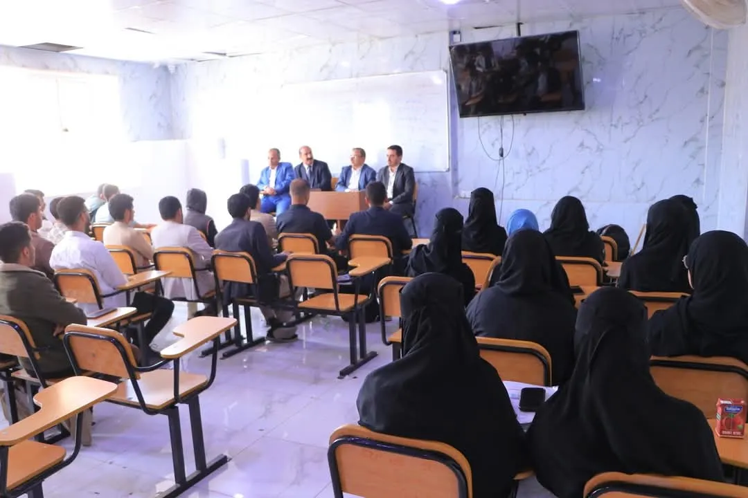 قيادة الجامعة تعقد لقاءً موسعاً مع مندوبي الدفع في جميع تخصصات ومستويات كلية الطب والعلوم الصحية