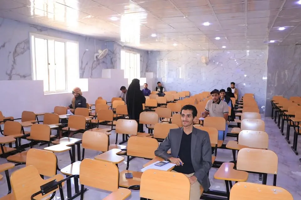 كلية العلوم الإدارية والمالية بالجامعة تدشن امتحانات الفصل الدراسي الأول للعام الجامعي 1447هـ