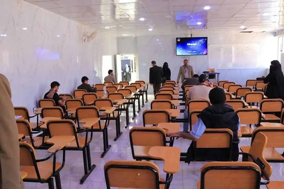 كلية العلوم الإدارية والمالية بالجامعة تدشن امتحانات الفصل الدراسي الأول للعام الجامعي 1447هـ