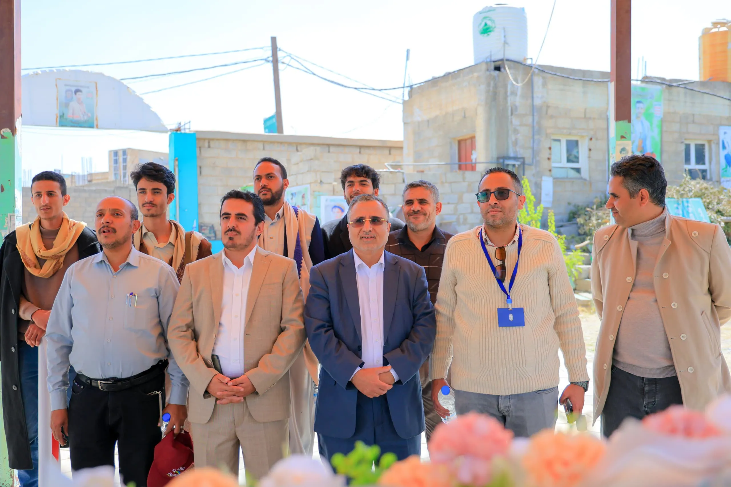 الجامعة الإماراتية الدولية تنظم زيارة للكادر الأكاديمي والإداري إلى ضريح الرئيس الشهيد الصماد والشهداء القادة وروضة شهداء الخمسين