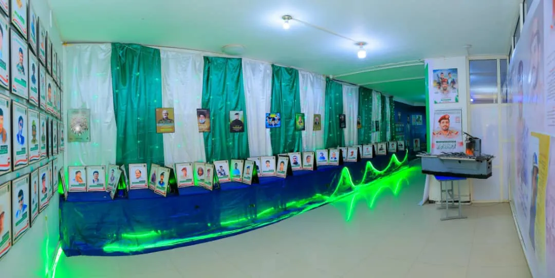 The photo and sculpture exhibition saw a large turnout on its second day as part of the annual commemoration of the martyr at the Emirates International University.