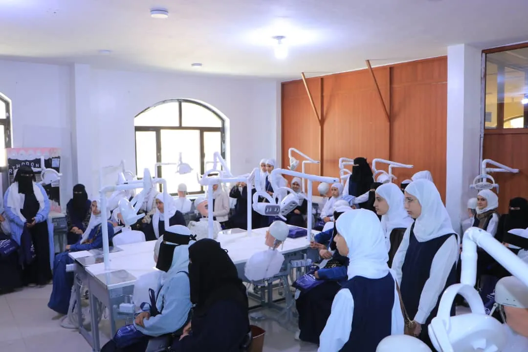 A Journey Towards the Future: National School Students Discover Horizons of Excellence at the Emirates International University