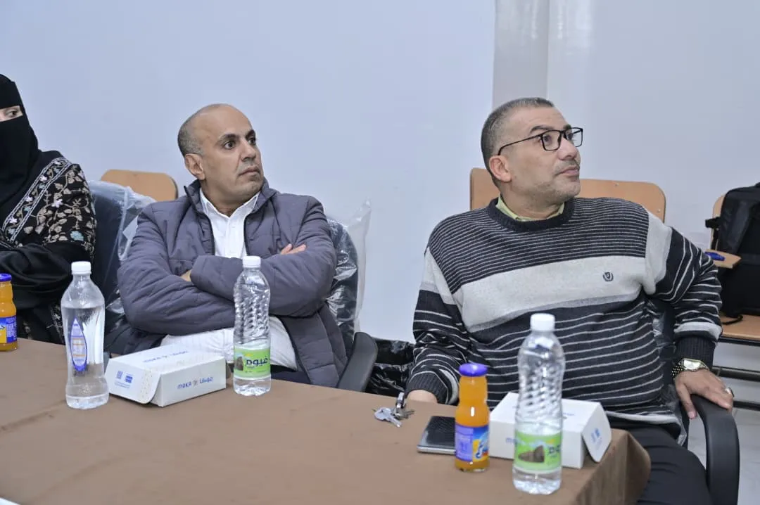 كلية العلوم الإدارية والمالية تدشّن مناقشة خطط مشاريع التخرج بدءاً بقسم نظم المعلومات الإدارية بروح أكاديمية ملهمة