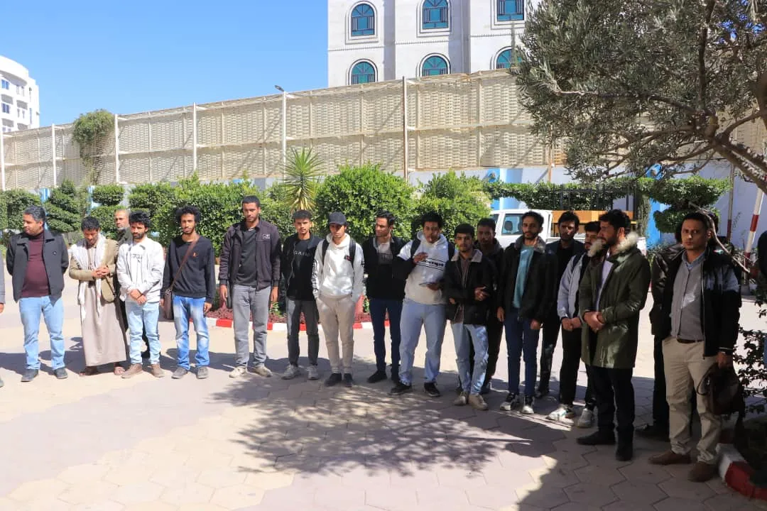 The UAE University organizes a solidarity stand with the Palestinian people under the slogan "Our position is firm... and the mobilization continues."