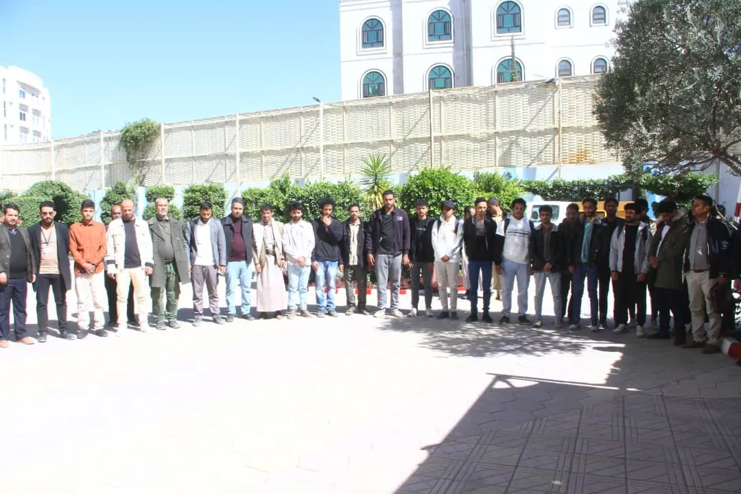 The UAE University organizes a solidarity stand with the Palestinian people under the slogan "Our position is firm... and the mobilization continues."