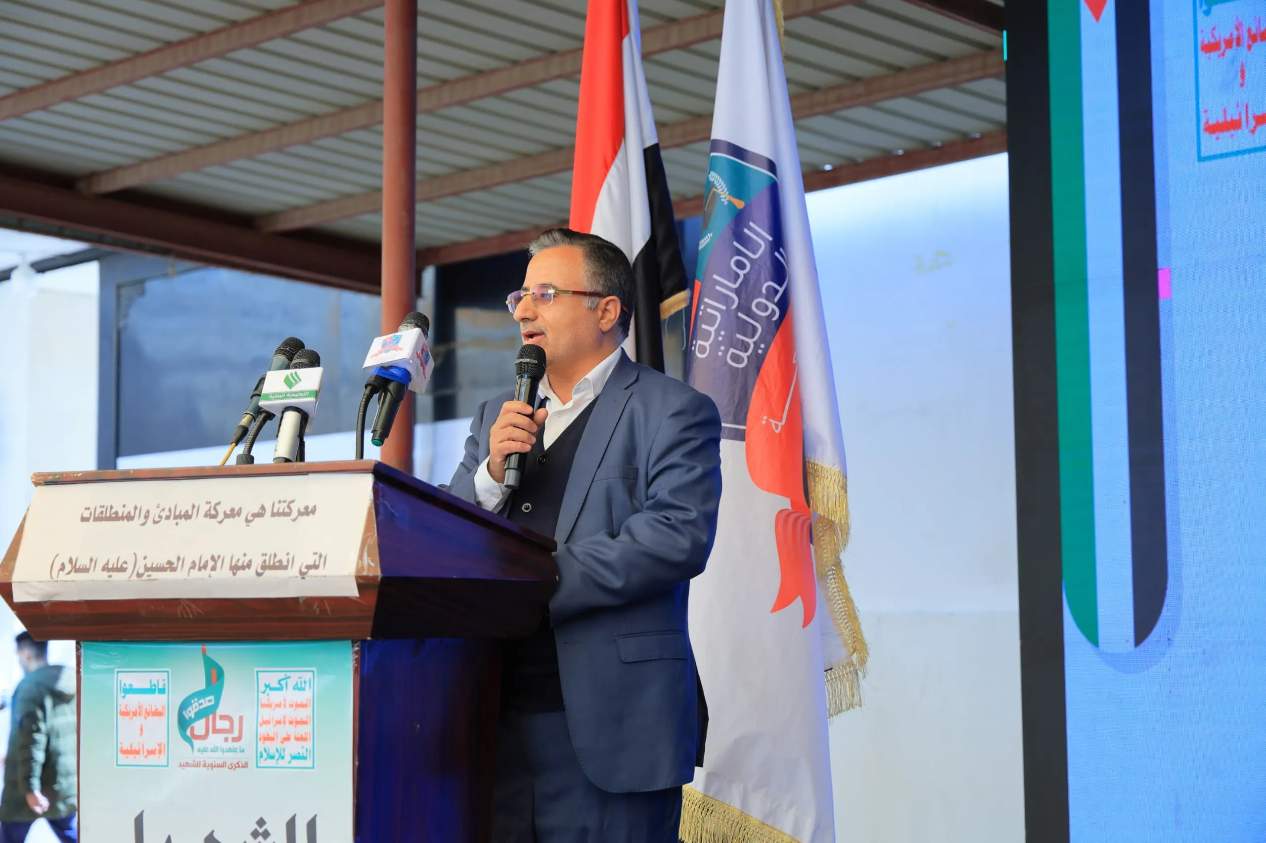 وزير التربية يدشن المستوى الثاني من دورات " طوفان الأقصى" بالجامعة الإماراتية الدولية