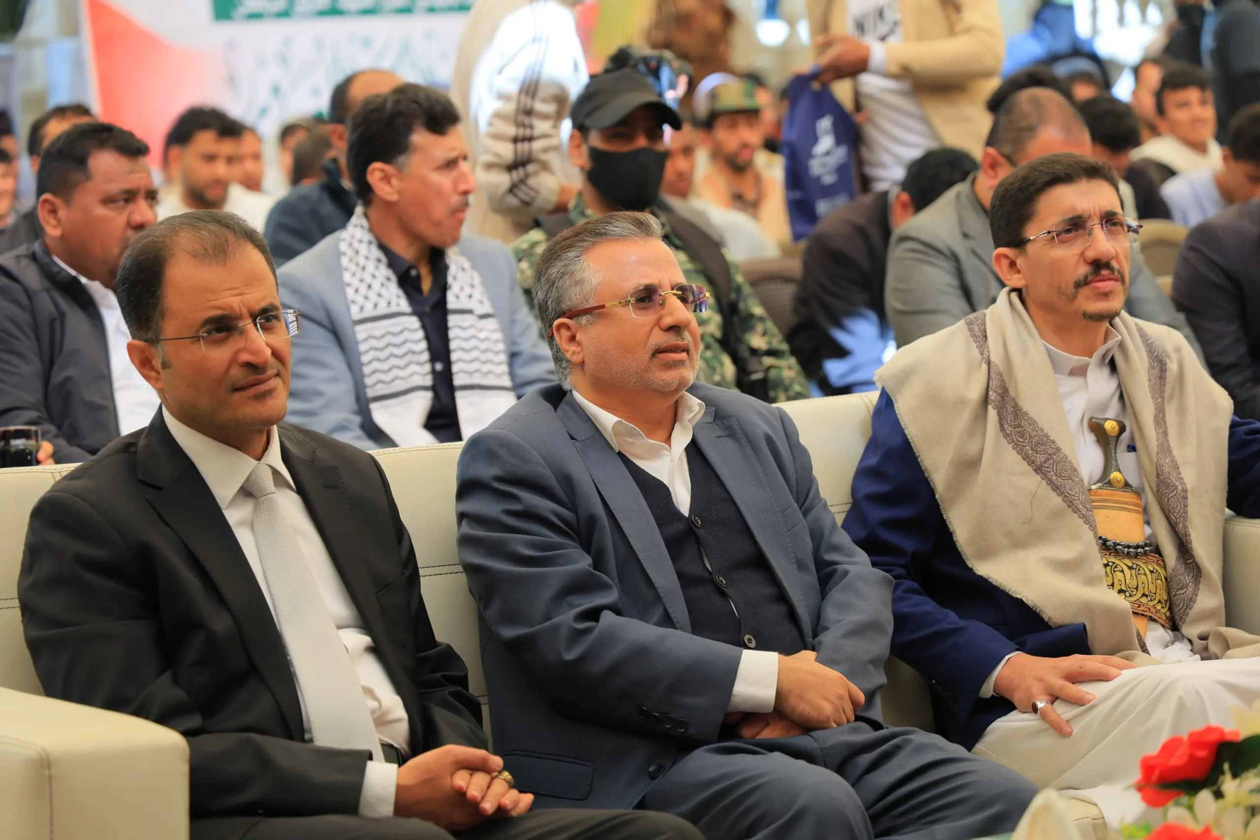 وزير التربية يدشن المستوى الثاني من دورات " طوفان الأقصى" بالجامعة الإماراتية الدولية