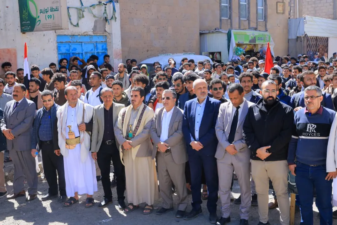 The Emirates International University organizes a massive solidarity rally with the Palestinian people under the slogan "Those who disbelieve wish that you would be negligent."