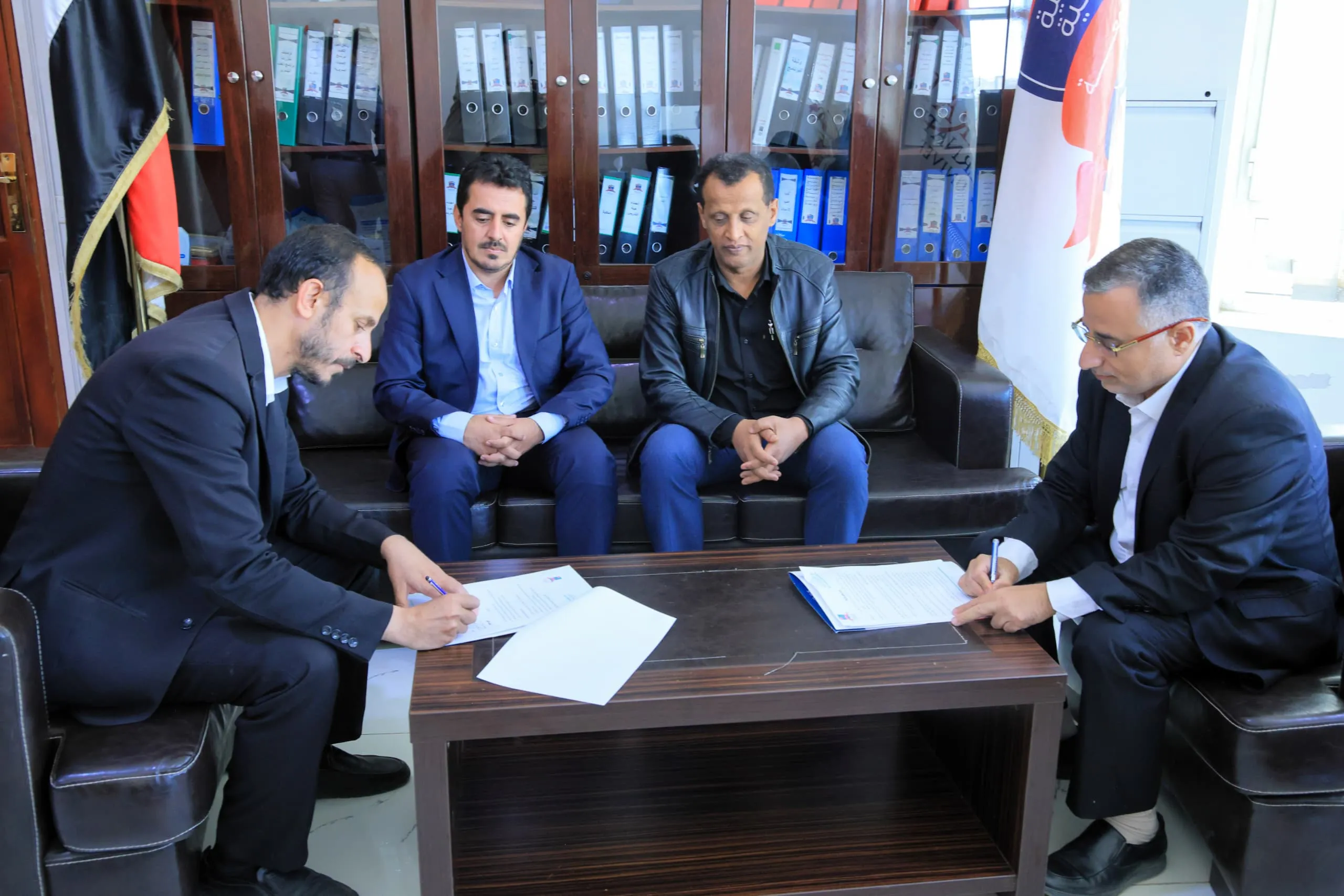 الجامعة الإماراتية الدولية توقّع عقد تعاون وشراكة لتوفير التأمين الصحي التكافلي لمنتسبيها