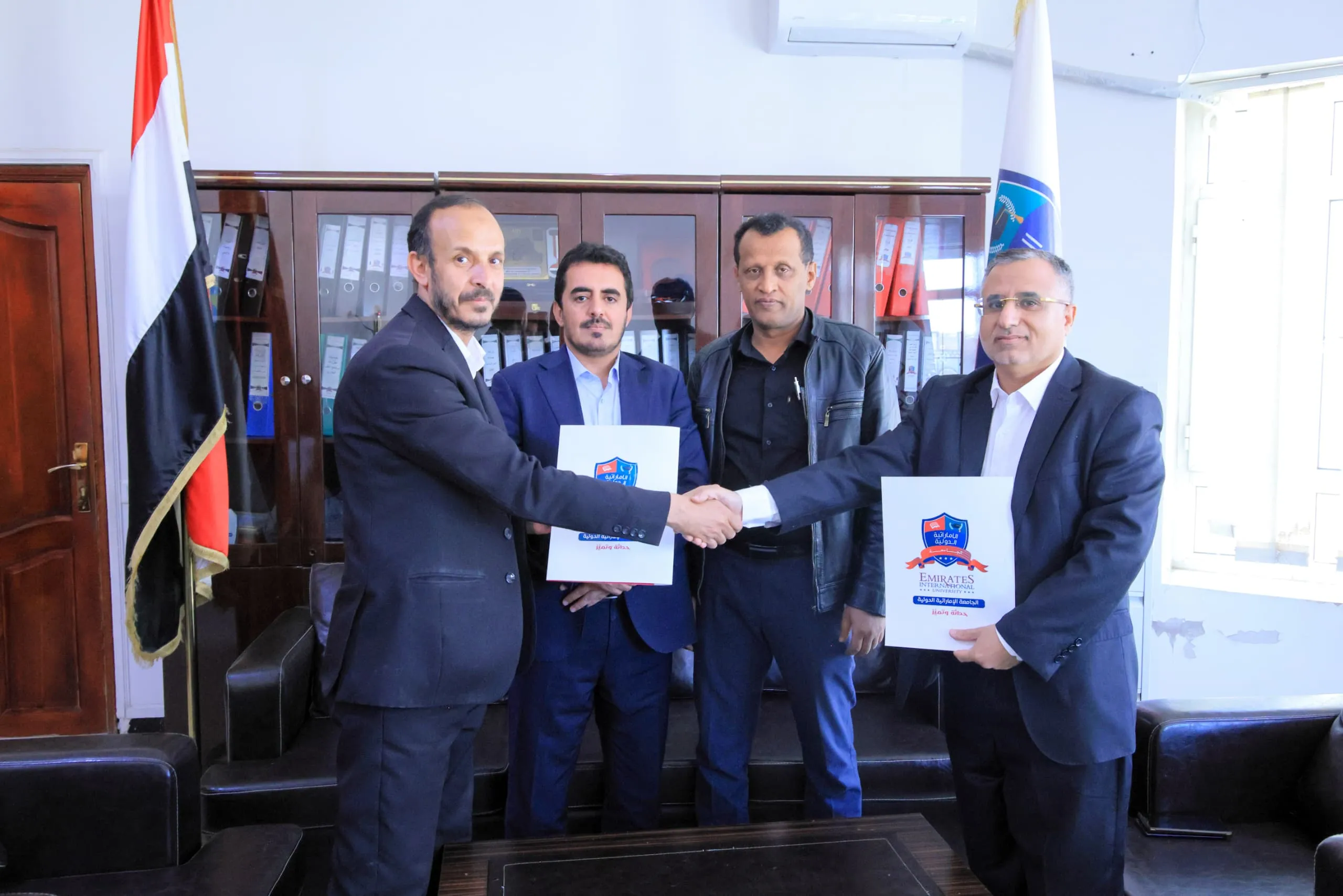 الجامعة الإماراتية الدولية توقّع عقد تعاون وشراكة لتوفير التأمين الصحي التكافلي لمنتسبيها