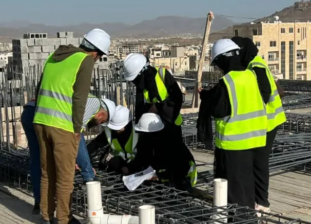 The site supervision course for several engineering disciplines at the UAE University has concluded.