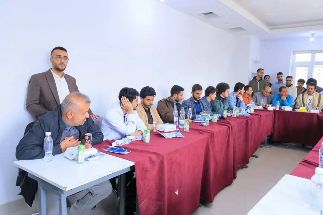 Discussion of graduation project plans continues at the College of Engineering and Information Technology for the academic year 1447 AH