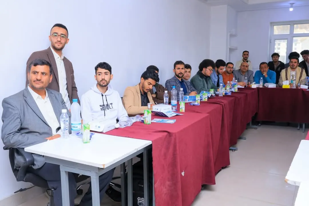 Discussion of graduation project plans continues at the College of Engineering and Information Technology for the academic year 1447 AH