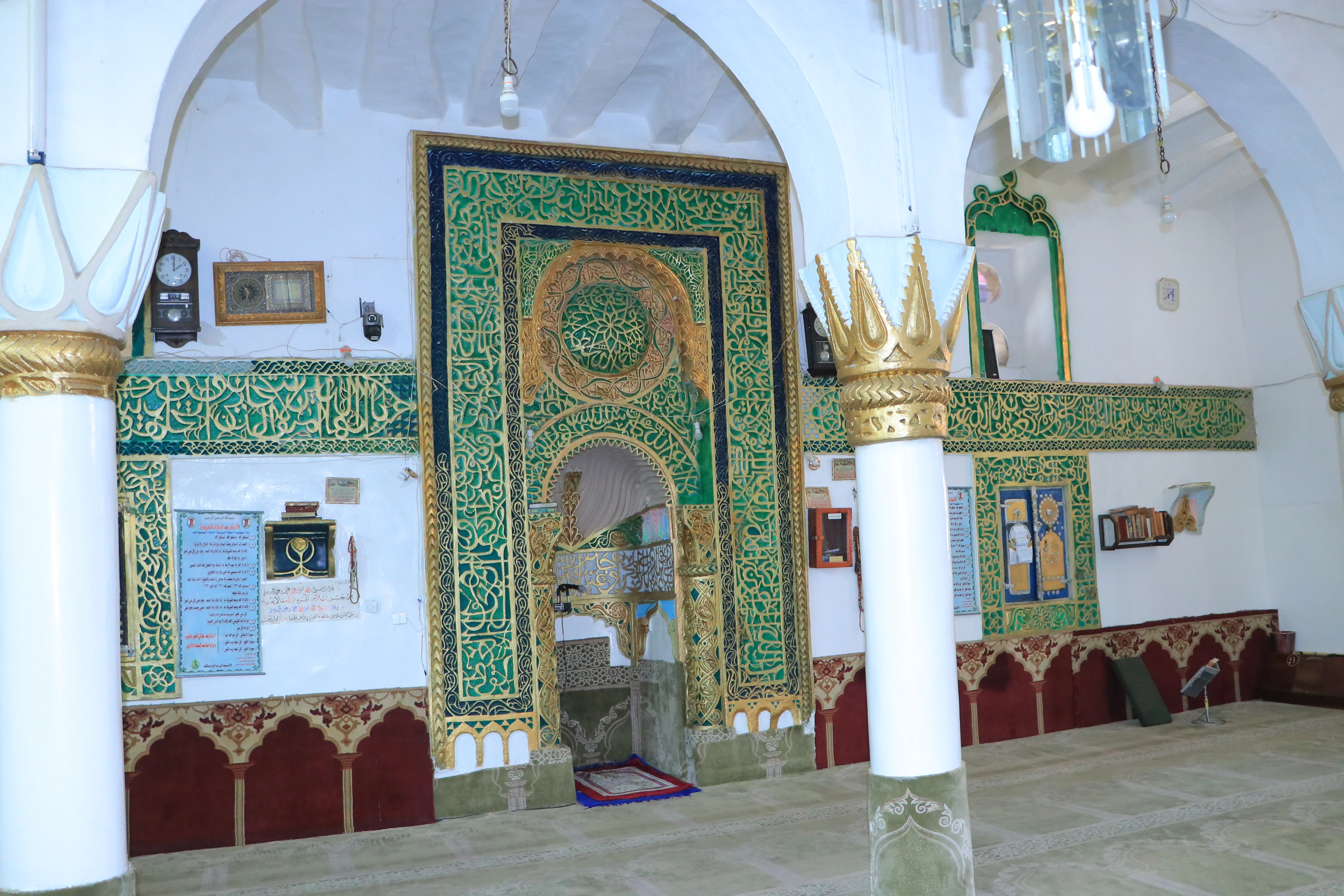 الجامعة الإماراتية تحيي ذكرى جمعة رجب بفعالية خطابية حاشدة وزيارة ميدانية للمعالم الإسلامية التاريخية في صنعاء