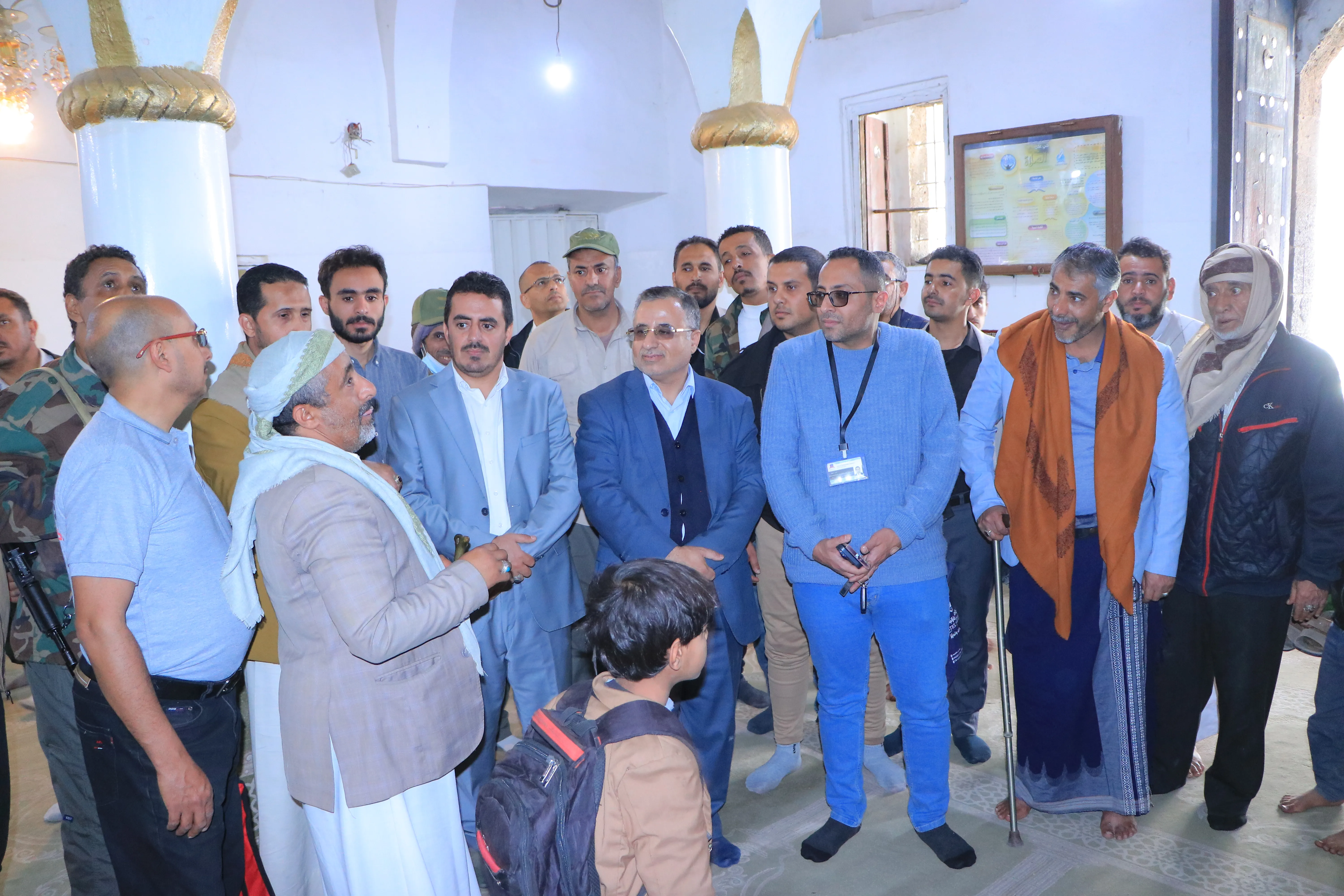 الجامعة الإماراتية تحيي ذكرى جمعة رجب بفعالية خطابية حاشدة وزيارة ميدانية للمعالم الإسلامية التاريخية في صنعاء