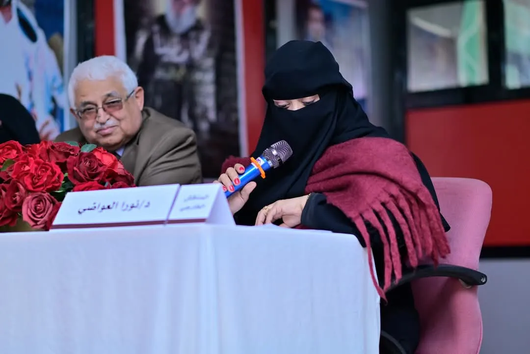 كلية الطب والعلوم الصحية تدشن الأيام العلمية لمناقشة مشاريع تخرج الدفعة الثامنة – قسم الطب البشري