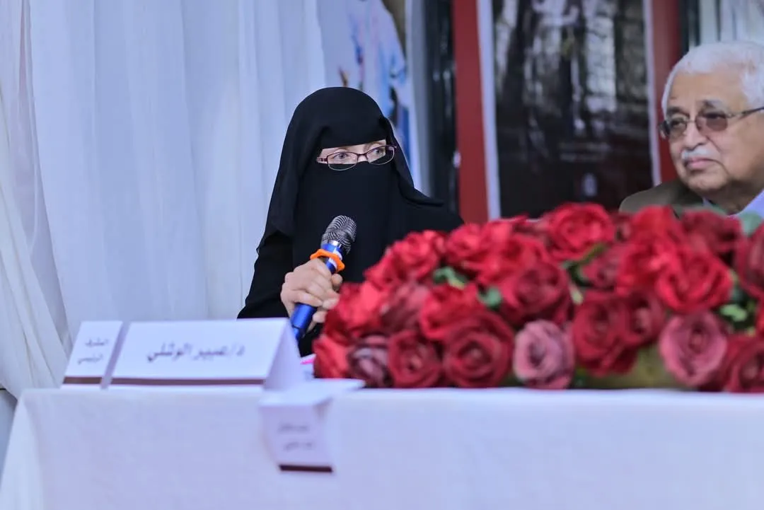 كلية الطب والعلوم الصحية تدشن الأيام العلمية لمناقشة مشاريع تخرج الدفعة الثامنة – قسم الطب البشري