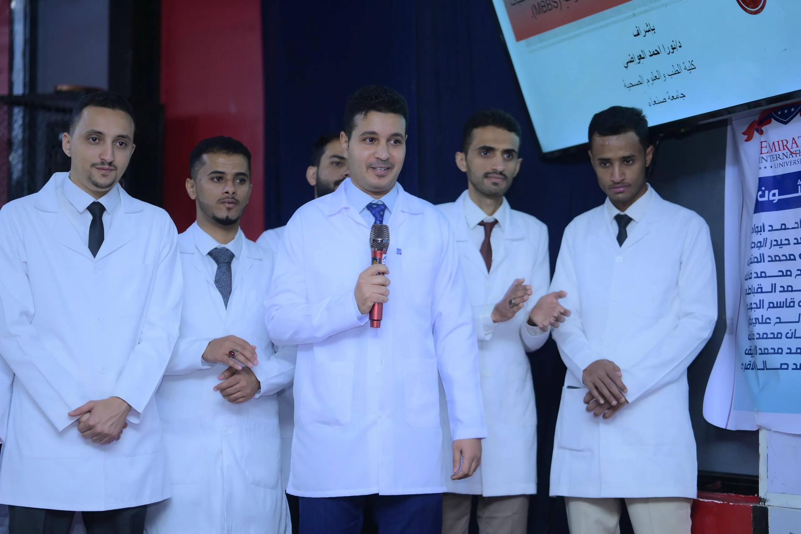 The scientific days concluded with the discussion of the graduation projects of the eighth batch of the Faculty of Medicine and Health Sciences – Department of Human Medicine.