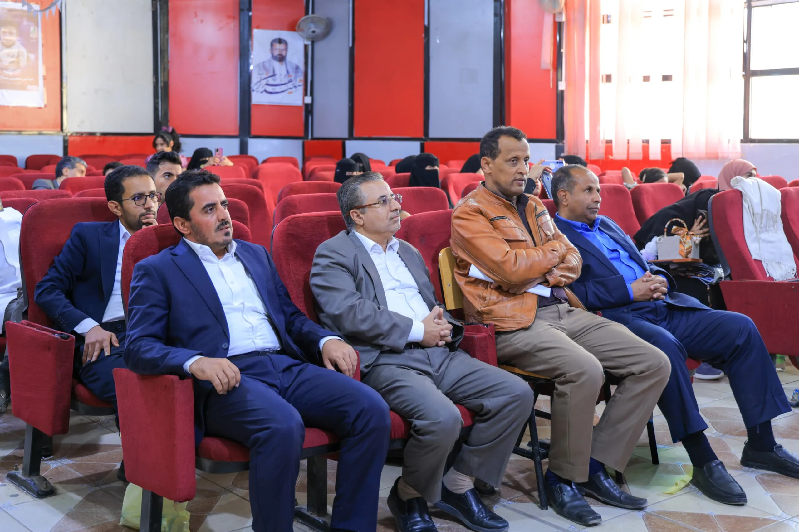 The scientific days concluded with the discussion of the graduation projects of the eighth batch of the Faculty of Medicine and Health Sciences – Department of Human Medicine.