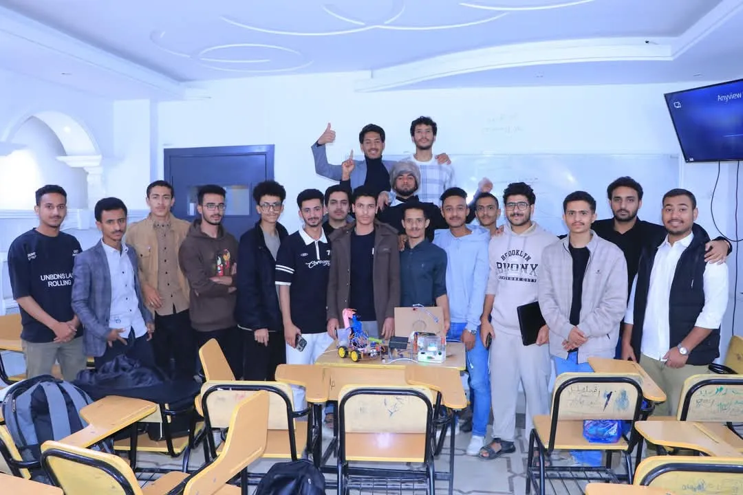 The Department of Biomedical Engineering discusses preliminary applied scientific projects for second-year students that reflect the integration between engineering and medical technology.