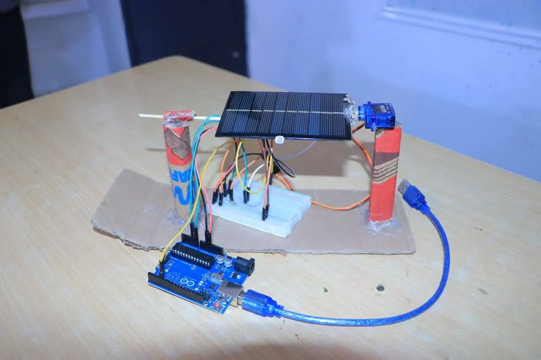 The Department of Biomedical Engineering discusses preliminary applied scientific projects for second-year students that reflect the integration between engineering and medical technology.