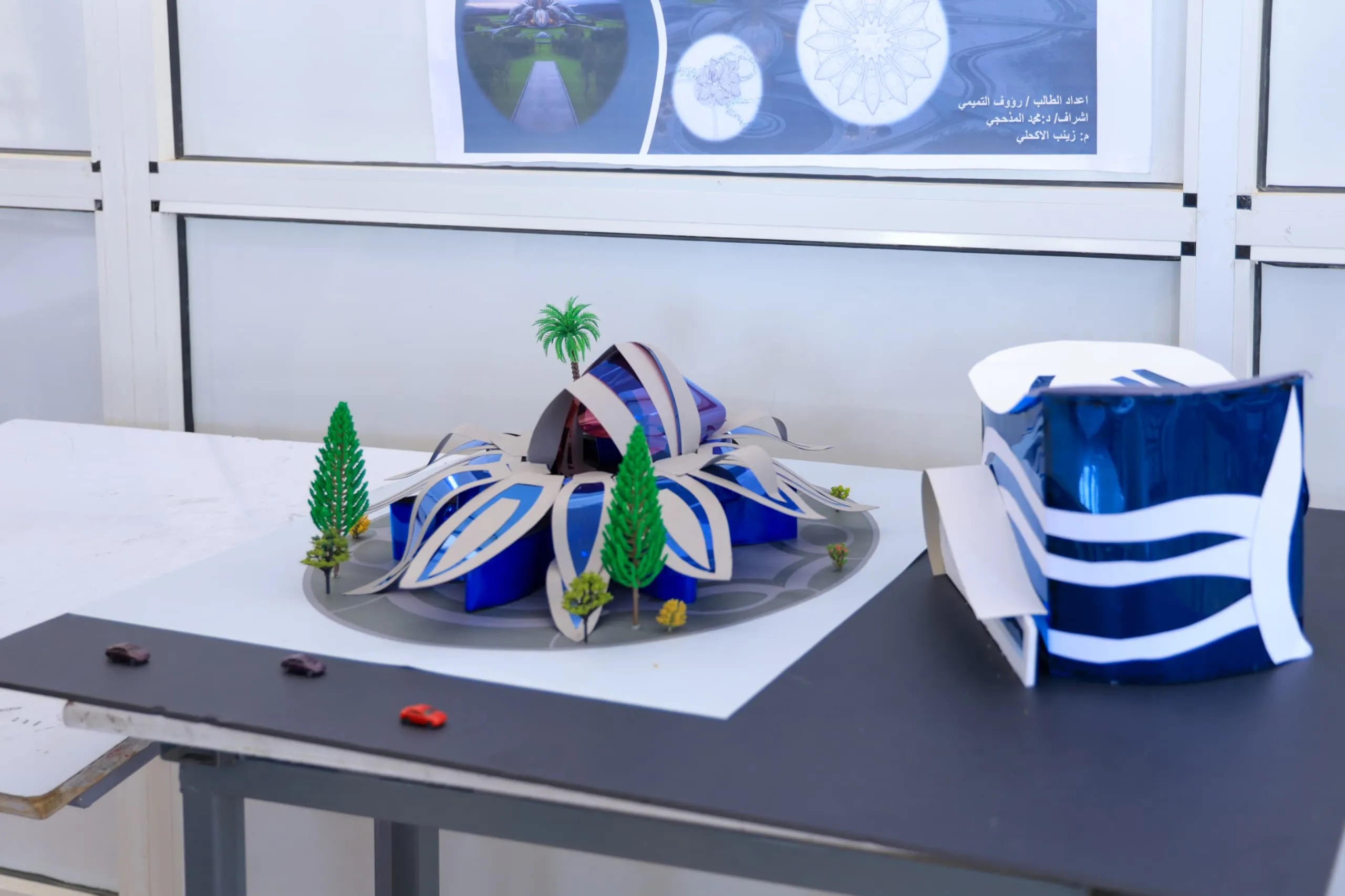 طلبة الهندسة المعمارية المستوى الثاني يُطلقون "معمار المستقبل" في عرض مبتكر لأنظمة إنشائية حديثة تتحدى قوانين الفراغ والزمن