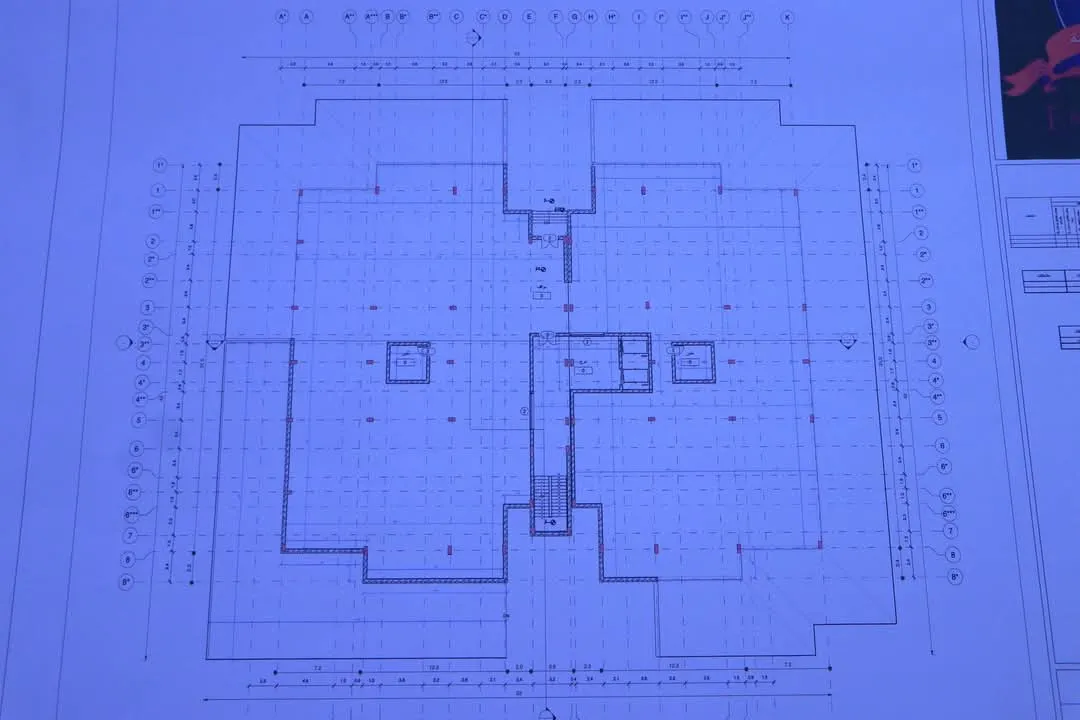طلبة الهندسة المعمارية يبدعون في تسليم مشاريعهم النهائية بمقرر تنفيذية (2) وسط إشادة أكاديمية
