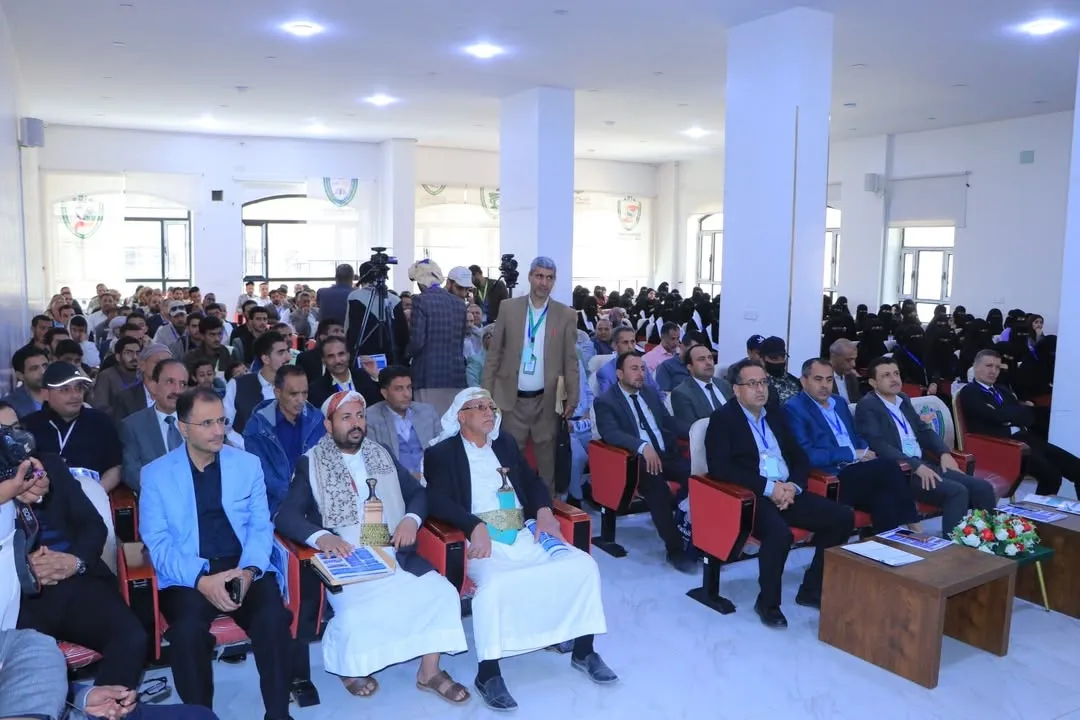 بمشاركة الجامعة الإماراتية الدولية.. تدشين مسابقة القرآن الكريم العامة بين الجامعات اليمنية