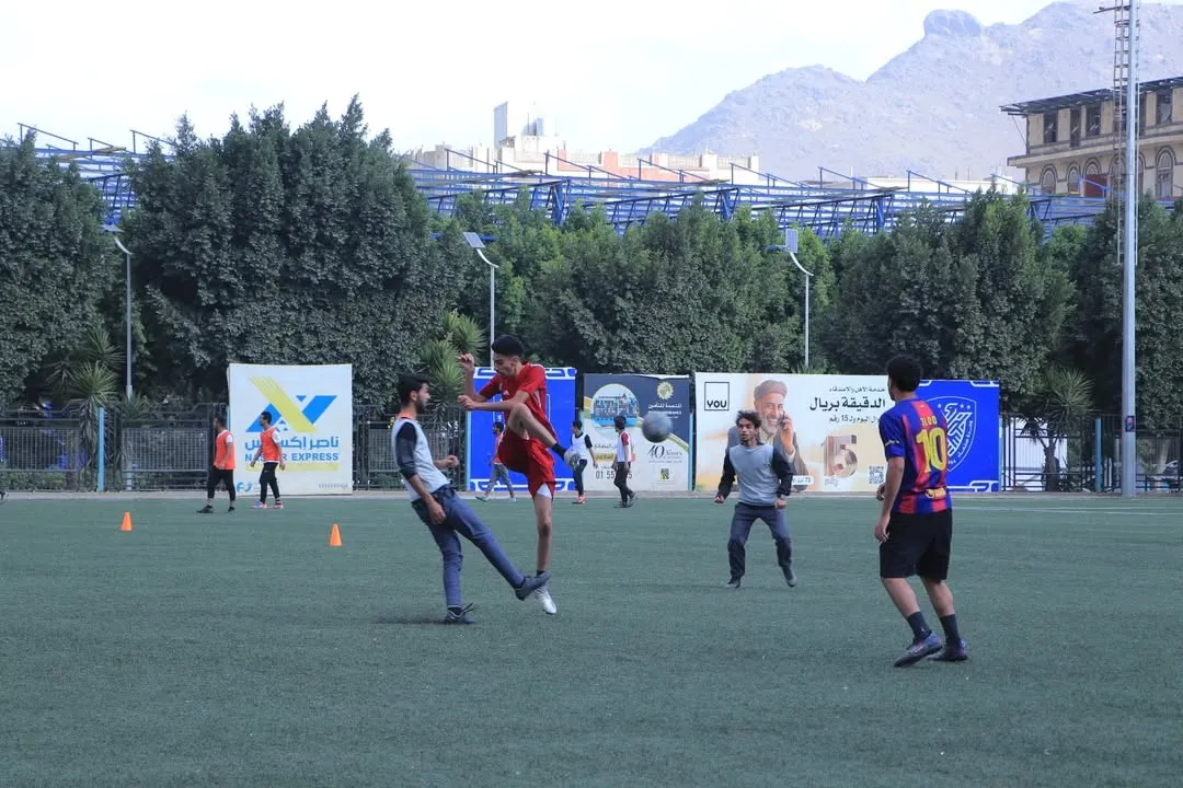 Intense competition on the second day of the Ramadan football league between university colleges