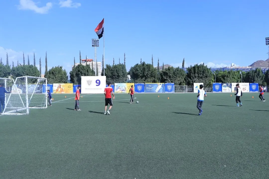 Intense competition in the second leg matches of the Ramadan Football League between university colleges