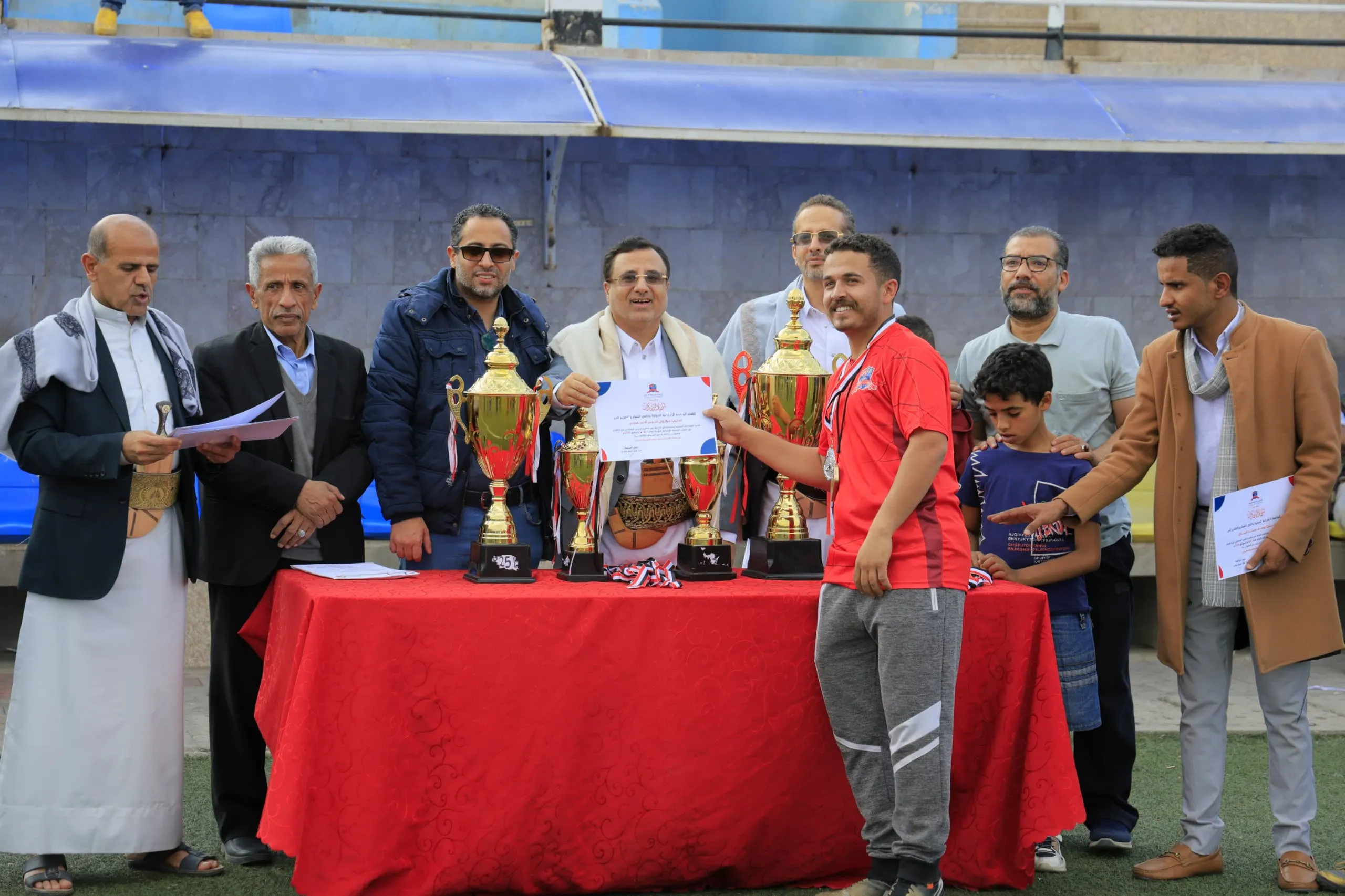 إختتام بطولة الدوري الرمضاني لكرة القدم بين كليات الجامعة بتتويج قسم العلوم المالية والمصرفية بطلاً للبطولة