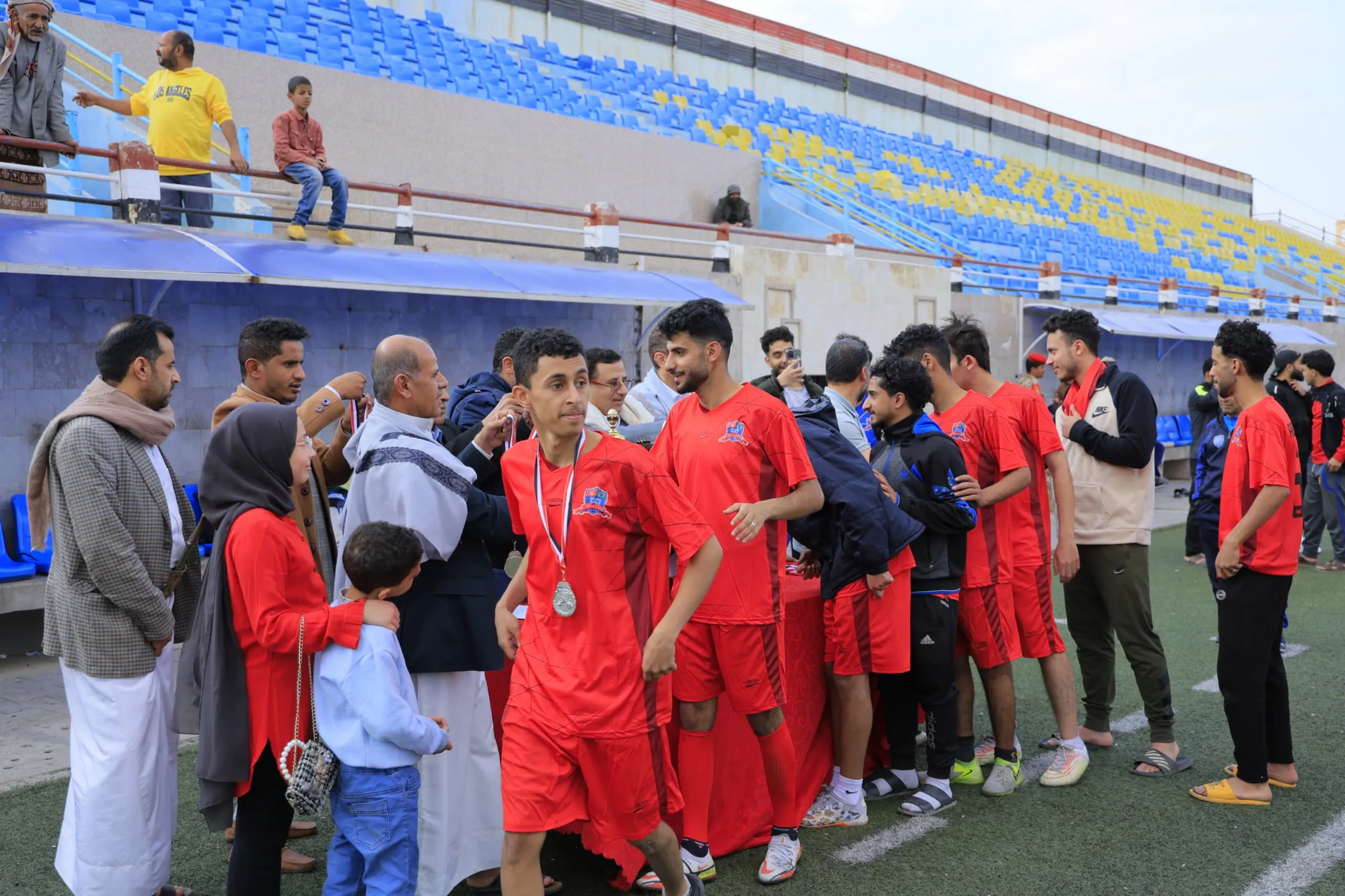 إختتام بطولة الدوري الرمضاني لكرة القدم بين كليات الجامعة بتتويج قسم العلوم المالية والمصرفية بطلاً للبطولة