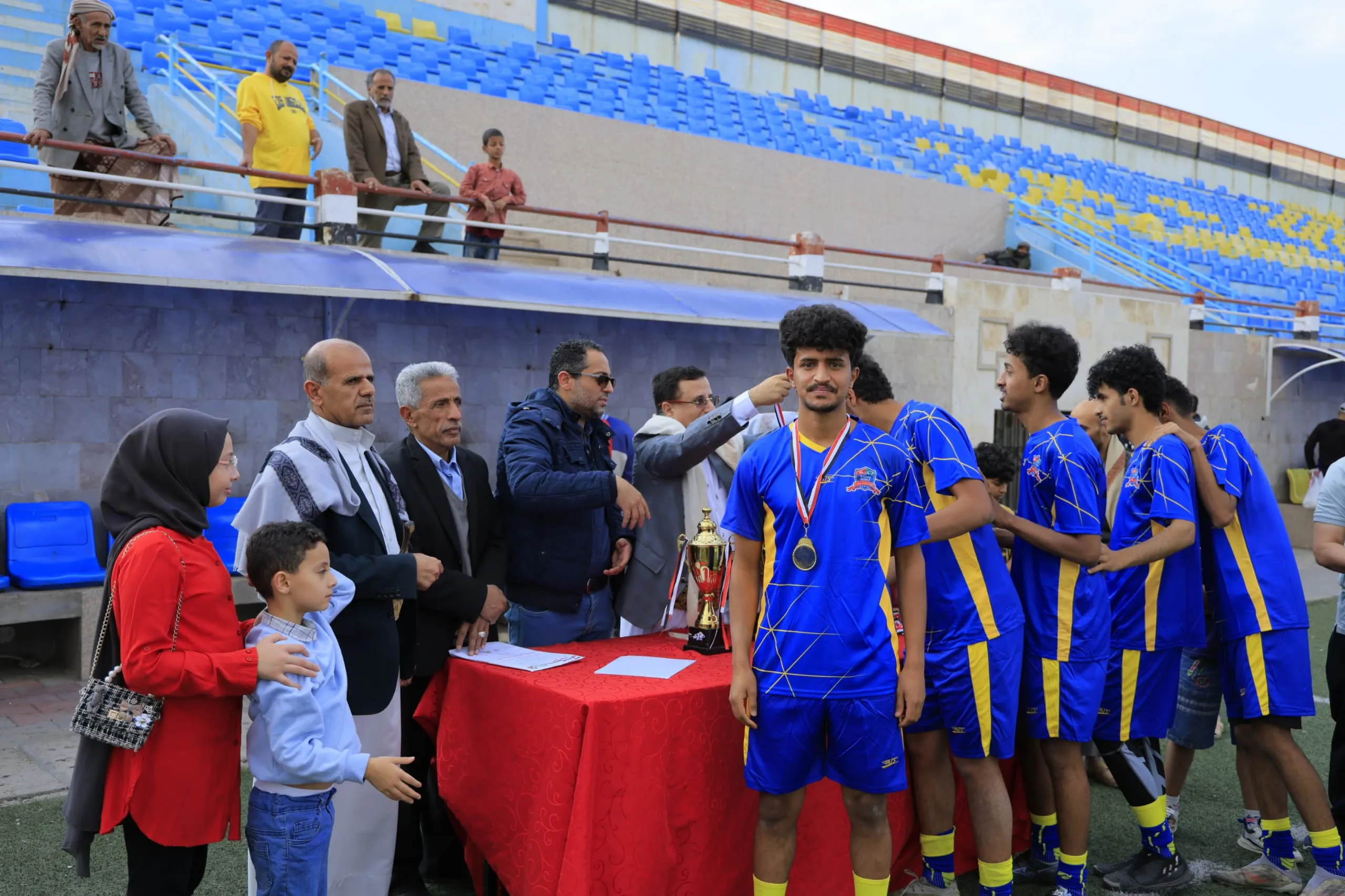 إختتام بطولة الدوري الرمضاني لكرة القدم بين كليات الجامعة بتتويج قسم العلوم المالية والمصرفية بطلاً للبطولة