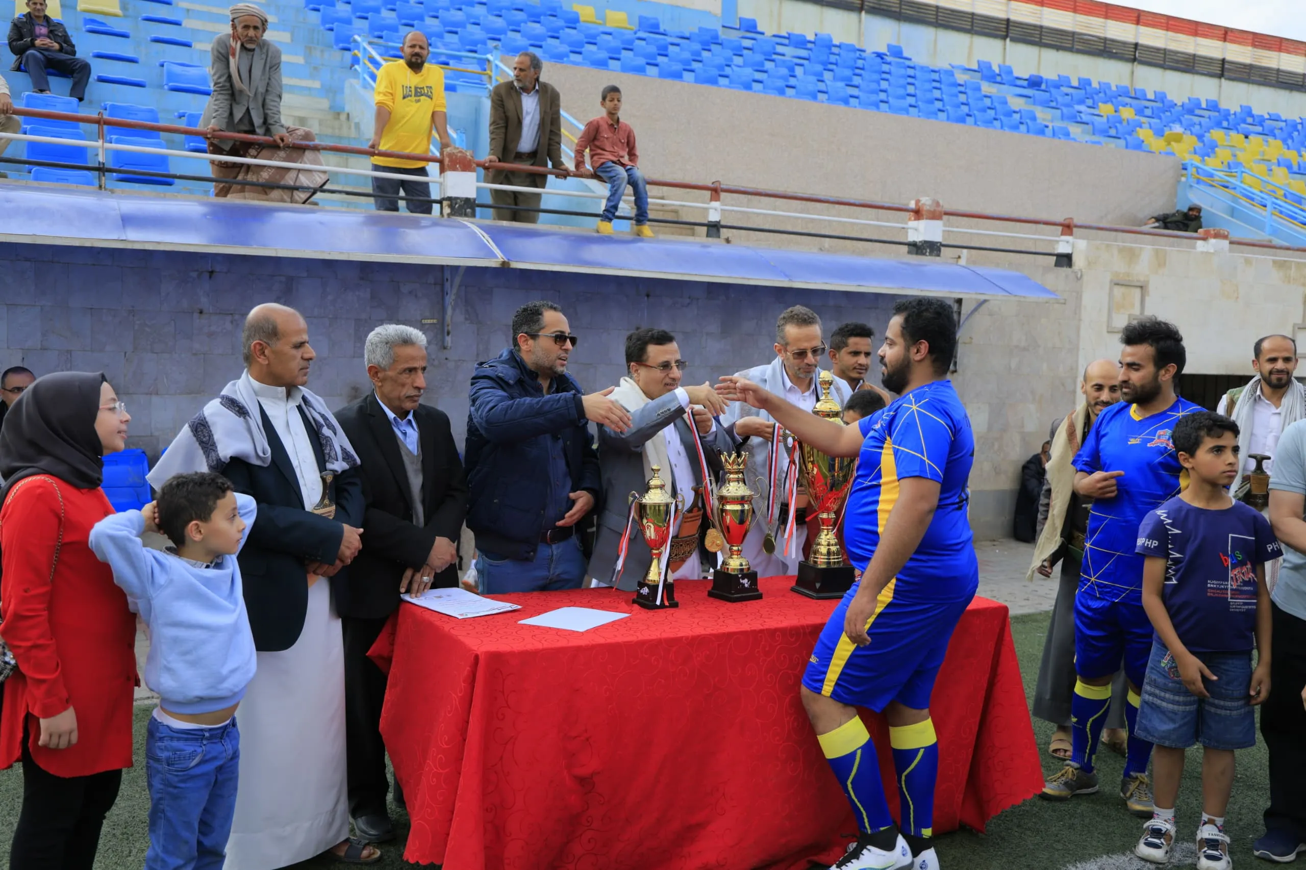 إختتام بطولة الدوري الرمضاني لكرة القدم بين كليات الجامعة بتتويج قسم العلوم المالية والمصرفية بطلاً للبطولة