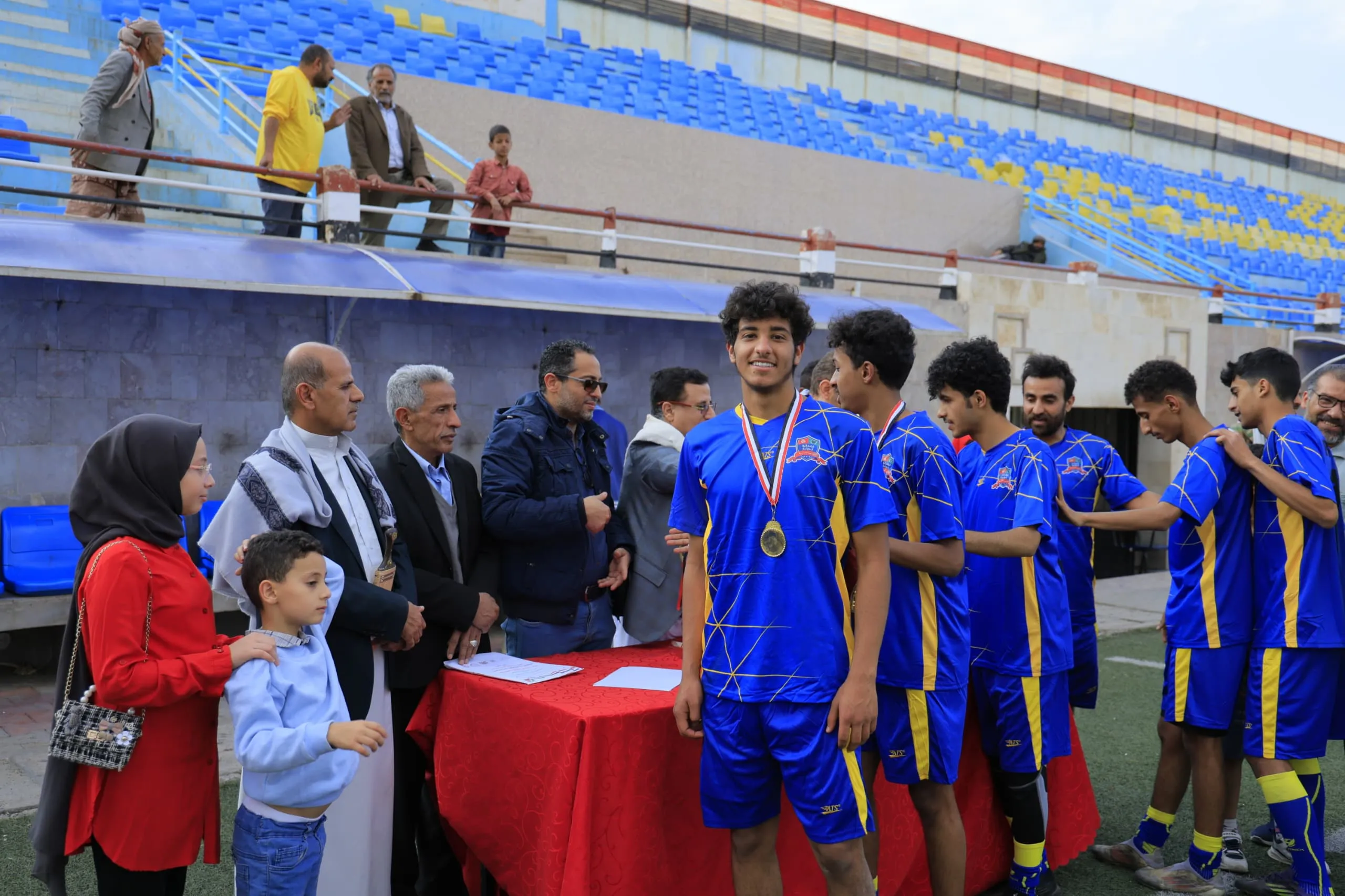 إختتام بطولة الدوري الرمضاني لكرة القدم بين كليات الجامعة بتتويج قسم العلوم المالية والمصرفية بطلاً للبطولة