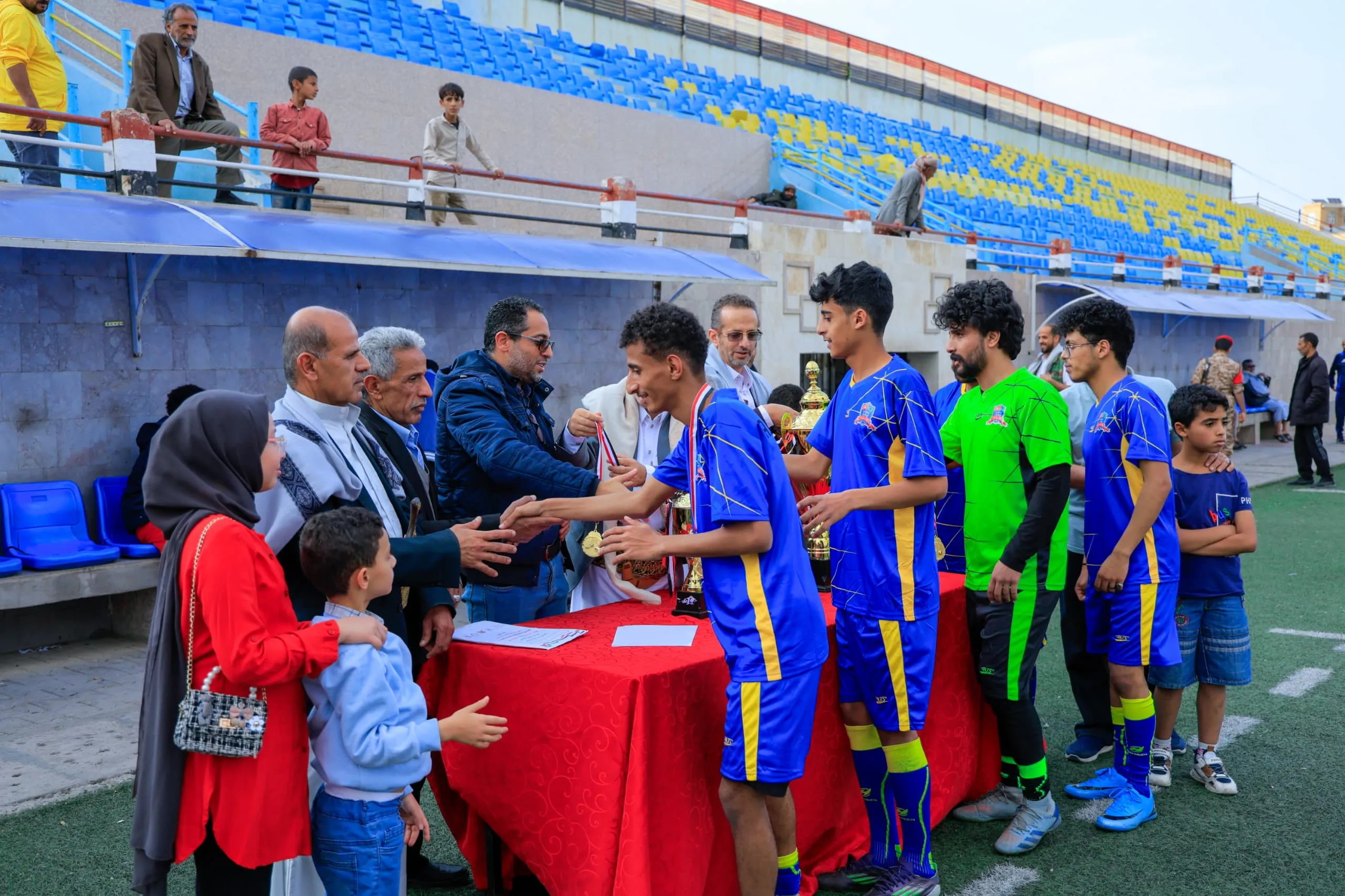 إختتام بطولة الدوري الرمضاني لكرة القدم بين كليات الجامعة بتتويج قسم العلوم المالية والمصرفية بطلاً للبطولة