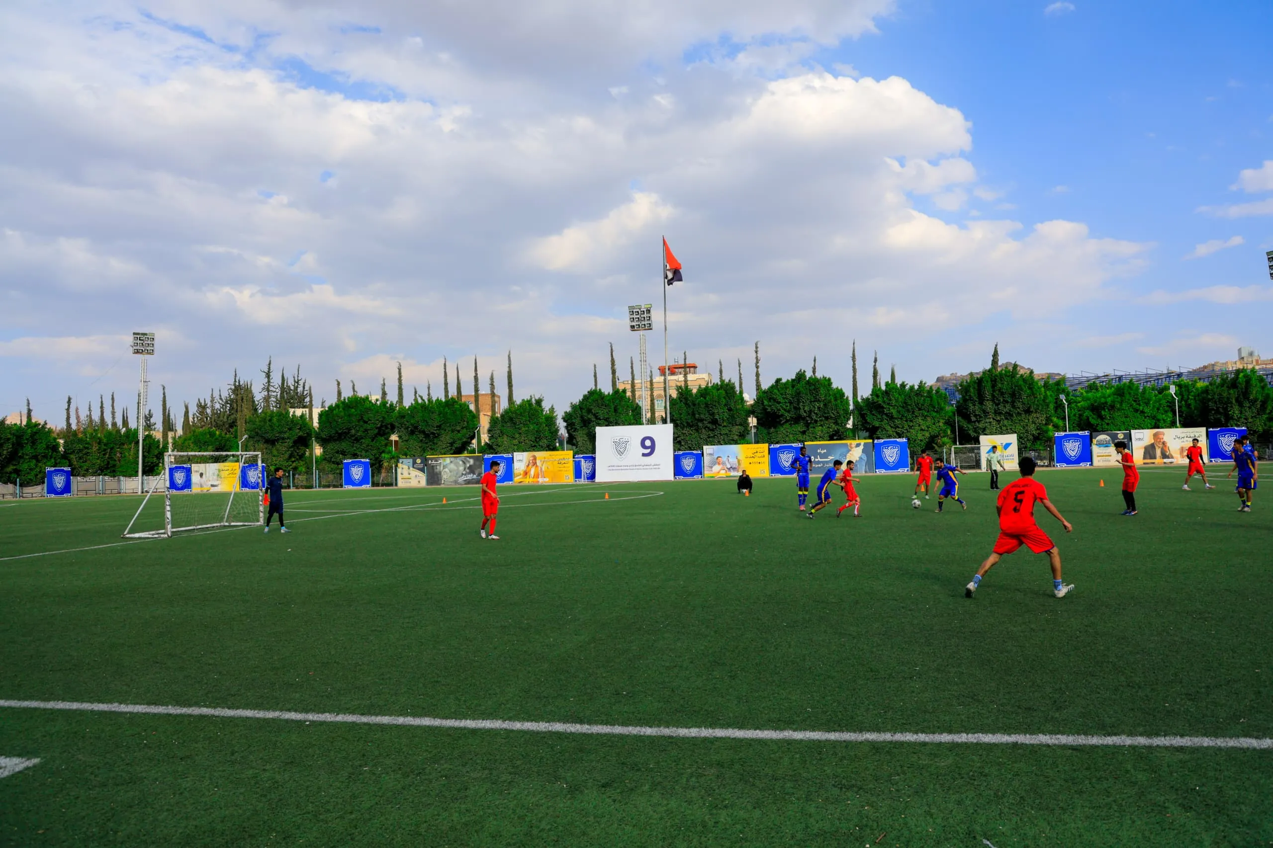 إختتام بطولة الدوري الرمضاني لكرة القدم بين كليات الجامعة بتتويج قسم العلوم المالية والمصرفية بطلاً للبطولة